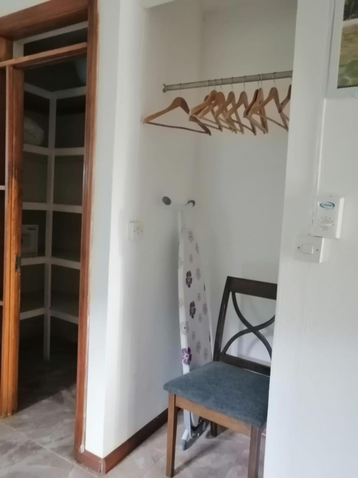 Koeuris Apartment La Gaulette Habitación foto